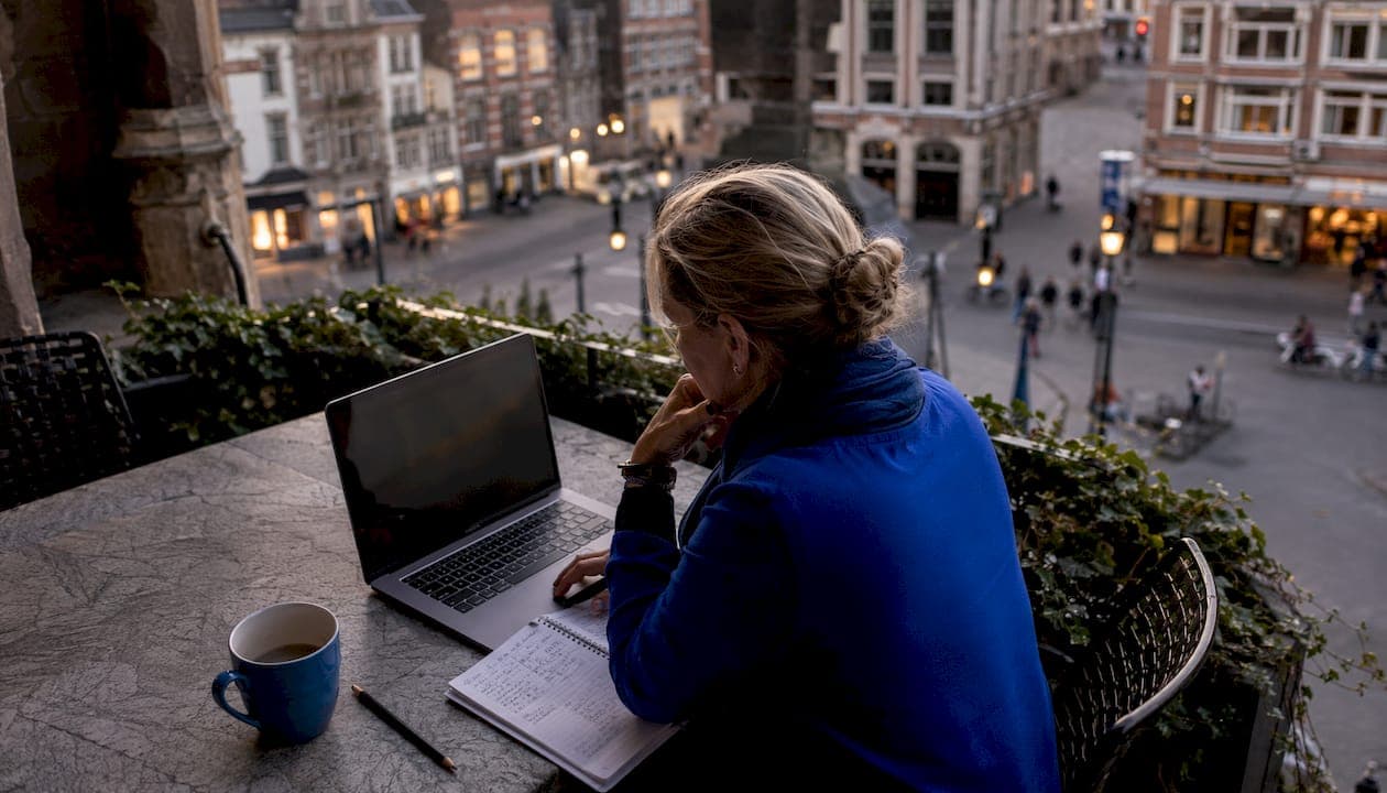 De beste alternatieven voor Booking.com in Nederland 2026
